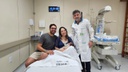Trocando de papel: enfermeira dá à luz no hospital onde trabalha e compartilha experiência marcada por confiança e acolhimento