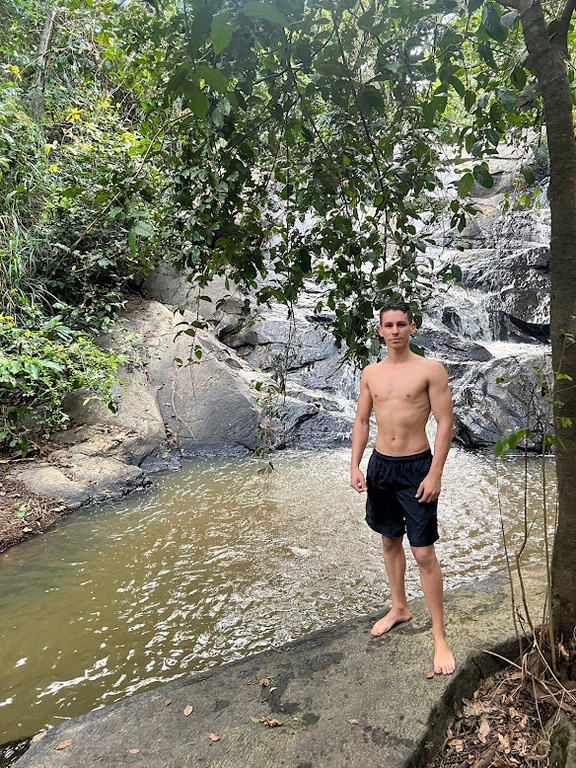 7OOOO - Arthur Victor.jpg