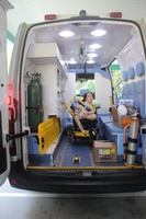 Após 11 anos de internação, paciente do HULW-UFPB recebe alta hospitalar com despedida emocionada