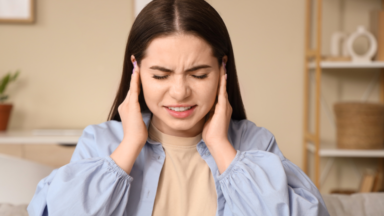 Huol-UFRN/HU Brasil recruta voluntários para estudo sobre relação entre dor na mandíbula e zumbido