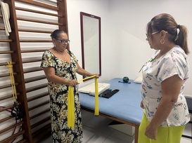 Ivete realiza reabilitação no Huol