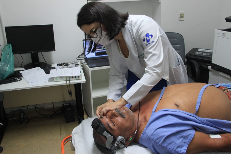 Exame Doppler Transcraniano realizado no HUPAA-Ufal 2.jpg