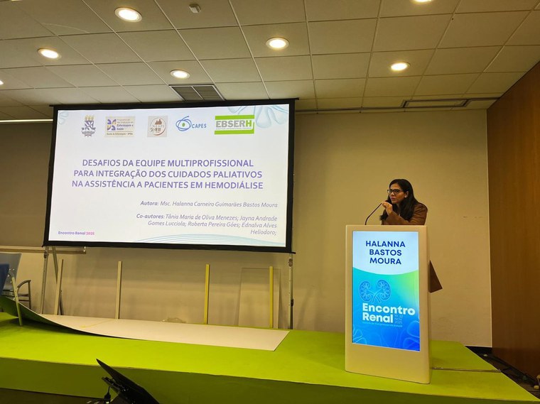 Enfermagem do Hupes-UFBA transforma cuidado com inovação e experiência internacional
