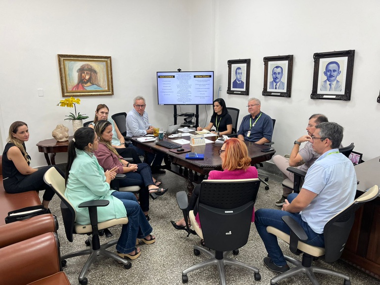 Mejc-UFRN fortalece gestão participativa por meio do Colegiado Ampliado