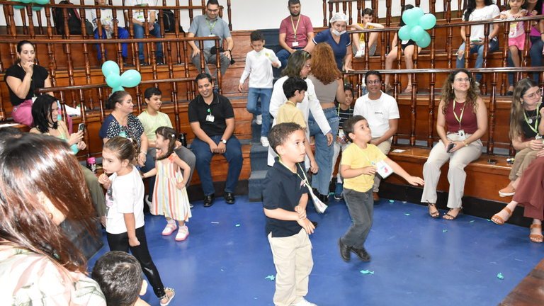 Filhos no Trabalho MEJC (4).png