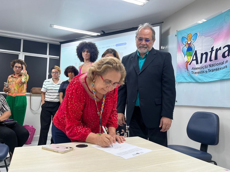 Foto - Iniciativa oferecerá serviços especializados para a população transexual e travesti na capital paraense (4).jpg