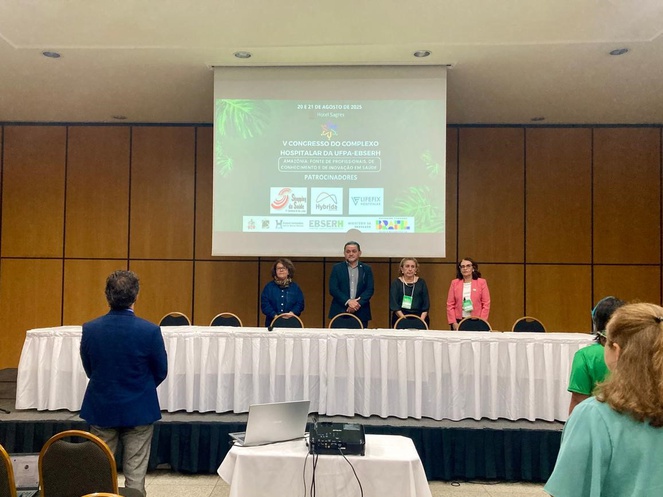 Composição da Mesa de Autoridades.