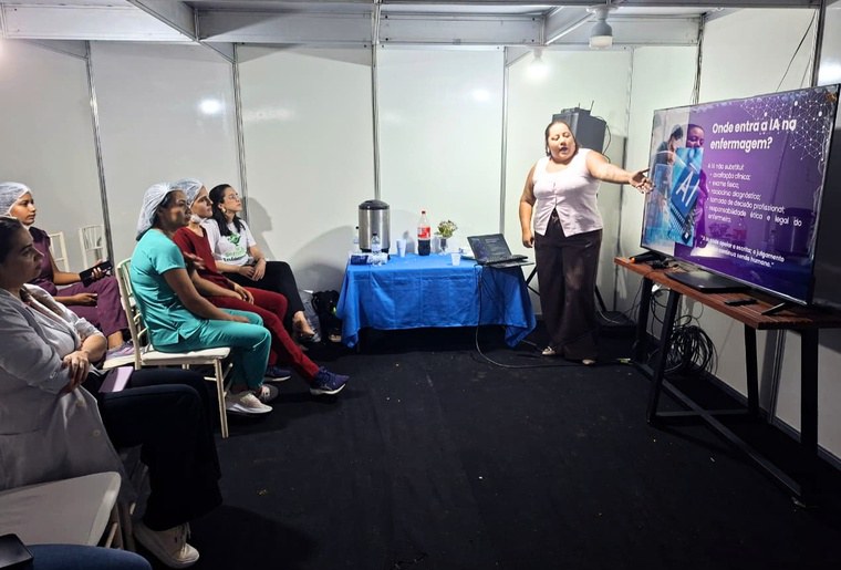 Semana da Enfermagem no HU-UFRR promove palestras para os profissionais da área