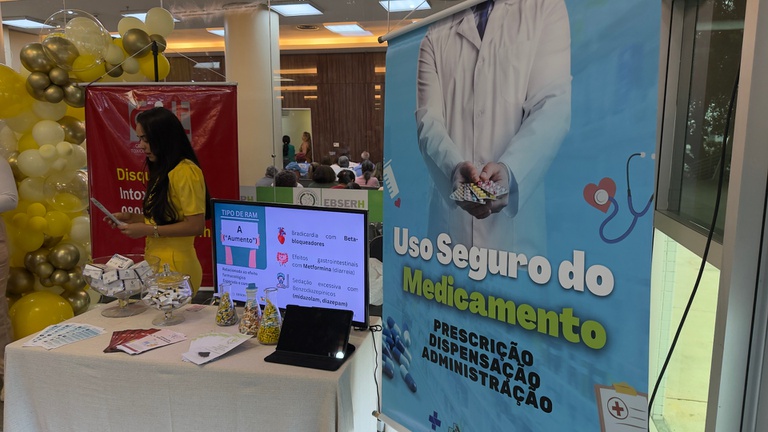 Dia do Farmacêutico (3).JPG