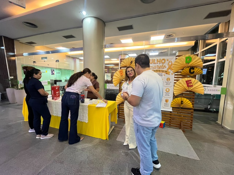 Julho amarelo.jpeg