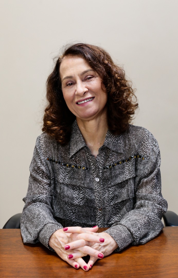 Elizete Maria da Silva Neme - Gerente Administrativa