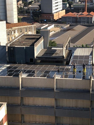 Reforma do Anexo de Dermatologia. O prédio principal e anexos do HC-UFMG passaram por diferentes reformas e receberam novos equipamentos ao longo de 2025.