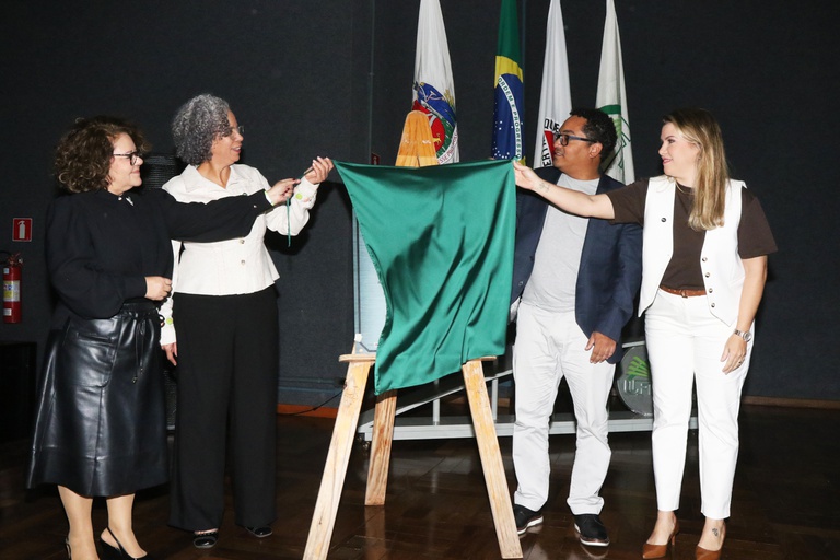 INAUGURACAO HELIPONTO HC FOTO LUIS ADOLFO E.jpg