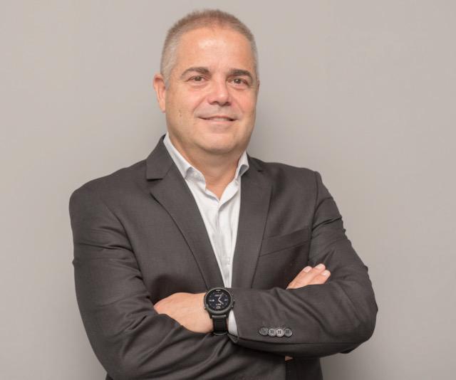 O médico José Murillo Netto reforça que o serviço proporcionará levantar dados e realizar pesquisas de forma sistemática, além de permitir que todos, alunos, funcionários, profissionais de saúde e professores, possam conviver com as diferenças e combater a transfobia