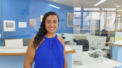 Franciane Florêncio acompanha seu marido na terapia renal substitutiva e, até então, fazia uso dos aplicativos, mas sempre surgia uma dúvida a respeito de algumas ferramentas. Foto: UCR 24