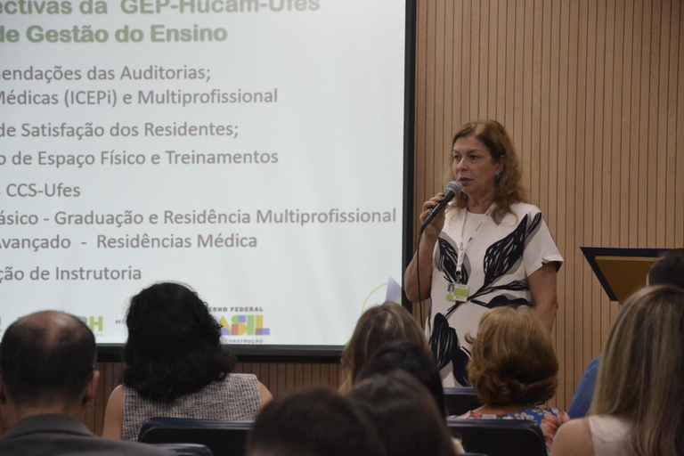 Foto - Programações impulsionam o ensino, a pesquisa e a inovação em saúde na unidade hospitalar (3).jfif