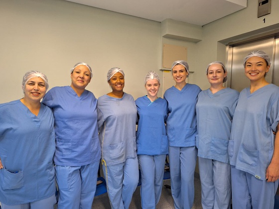 Equipe do CHC-UFPR que realizou o primeiro procedimento transexualizador.