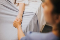 HE-UFPel promove conversa sobre Cuidados Paliativos e Luto Perinatal