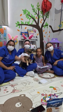 Ester e equipe Pet