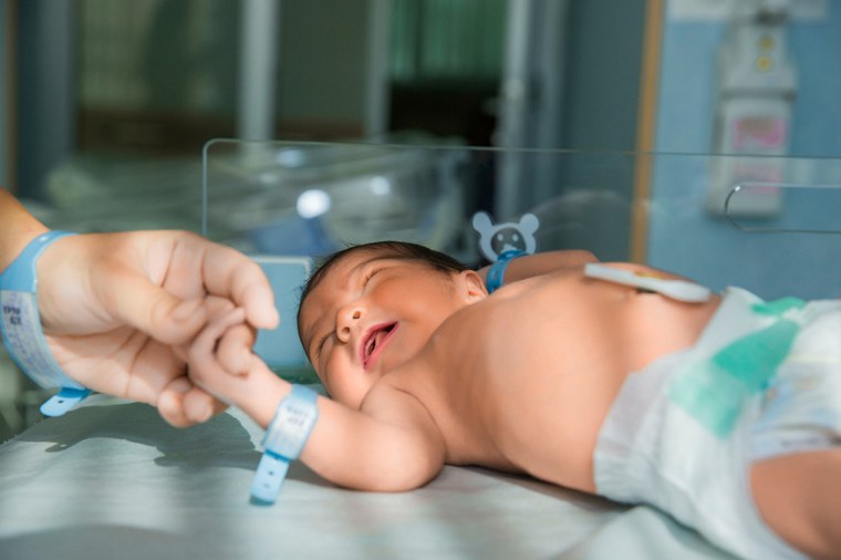 Projeto de cooperação fortalece qualificação da assistência neonatal no HE-UFPel