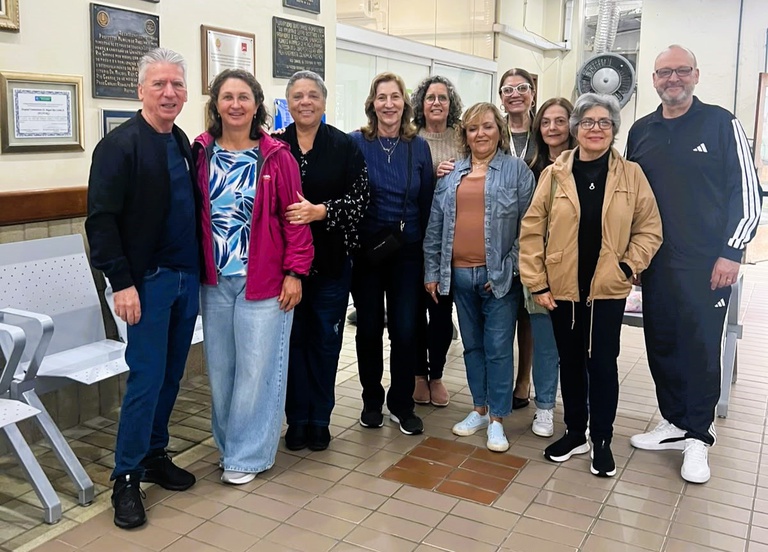 Nume vai organizar registros relacionados à história do HU-Furg