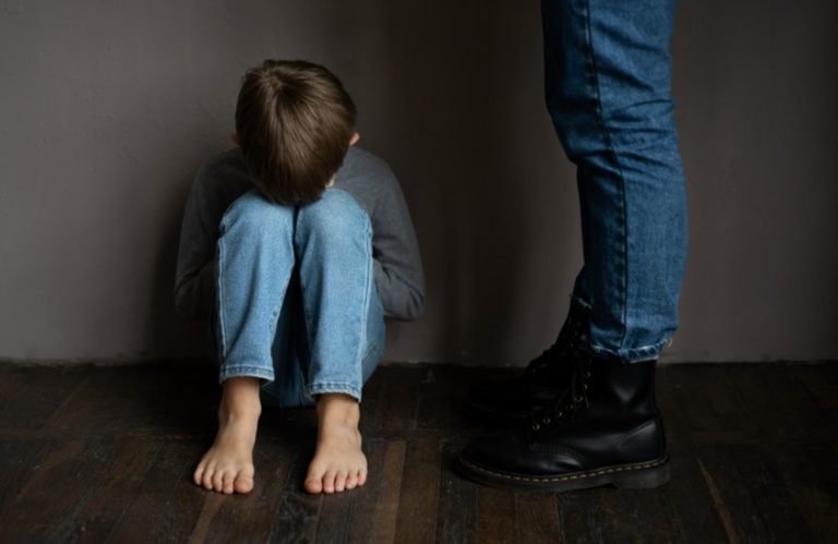 violência infantil.jpg