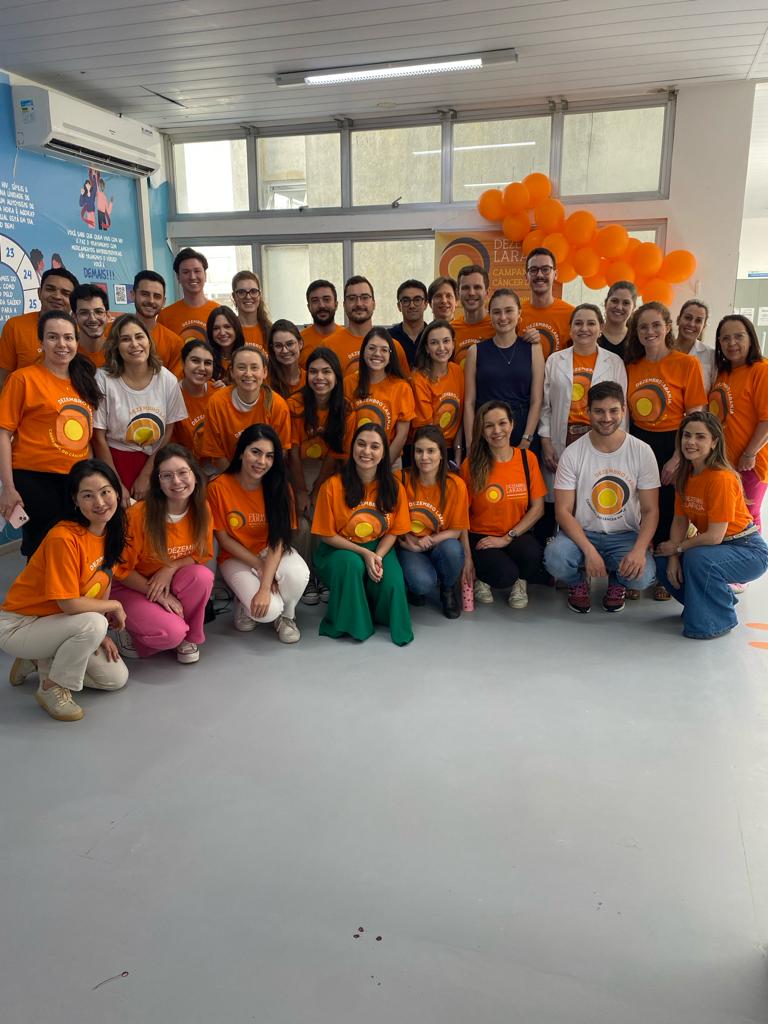 Equipes trabalharam durante todo o dia