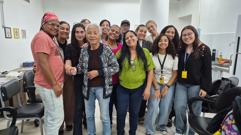 Projeto Cuidar fortalece acolhimento a cuidadores de pessoas idosas com demência no HUCFF