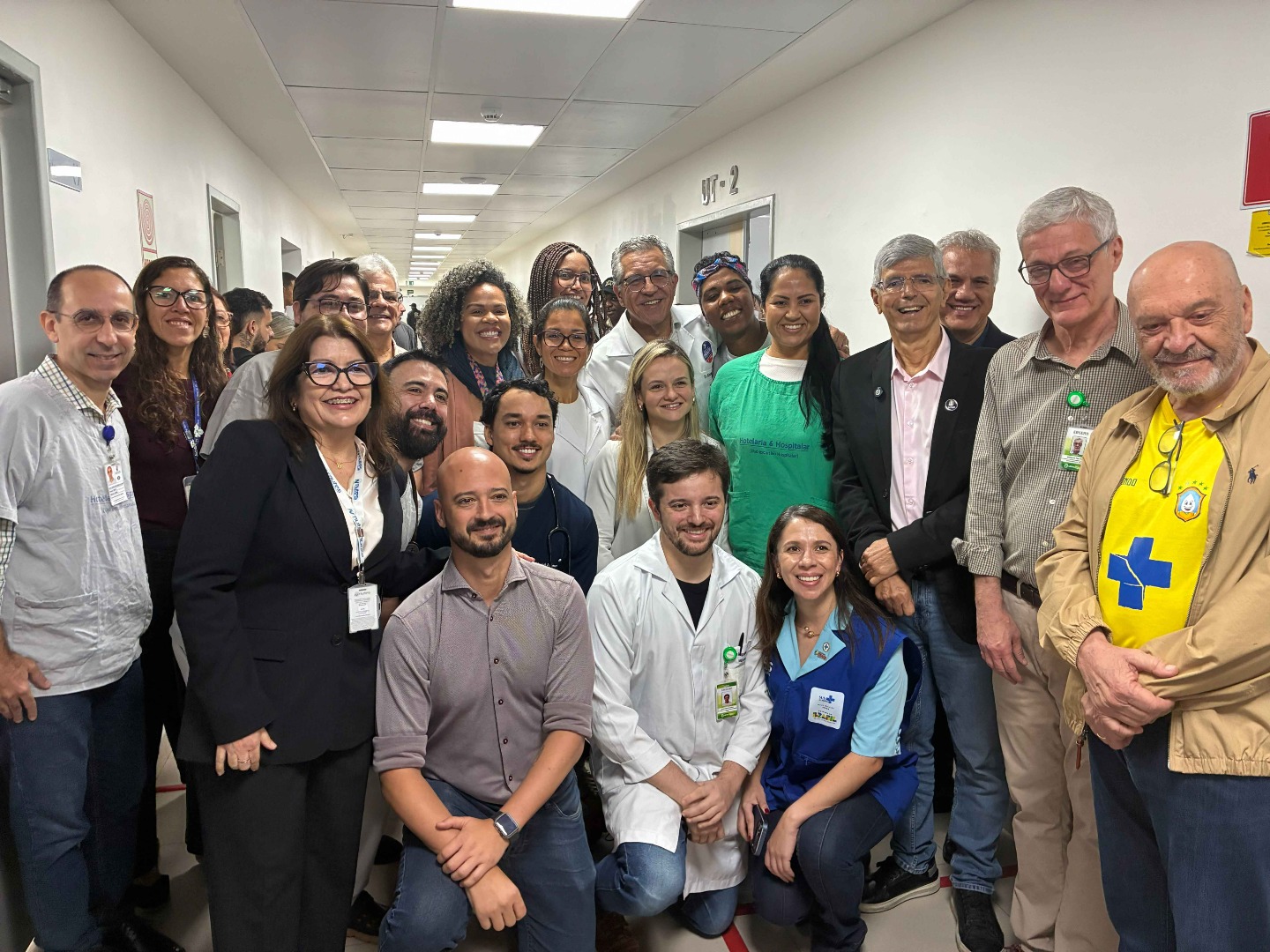 Hospital administrado pela HU Brasil inaugura primeira UTI Inteligente do país e acelerador linear