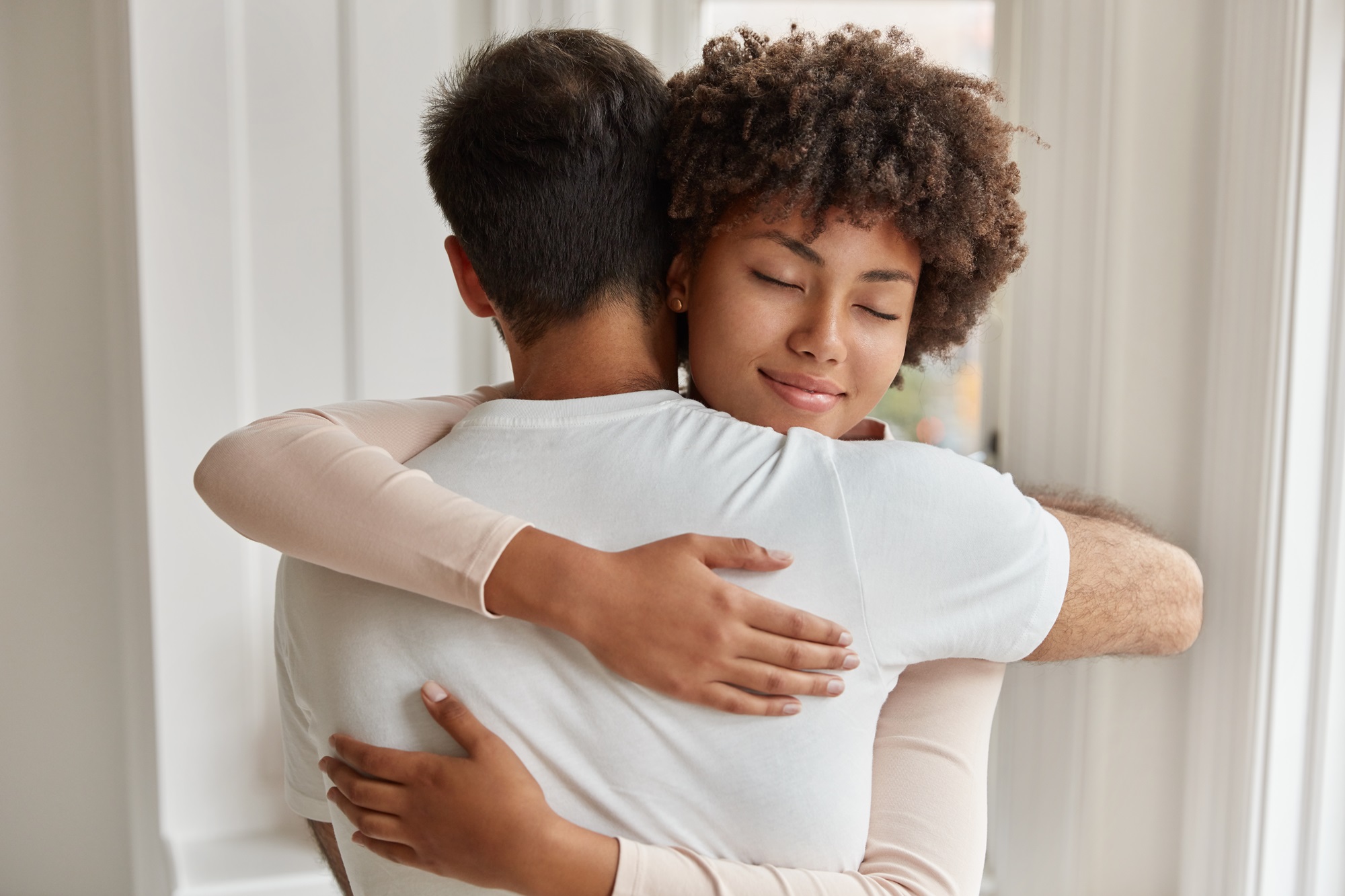 Você sabe como conversar com alguém em sofrimento emocional?
