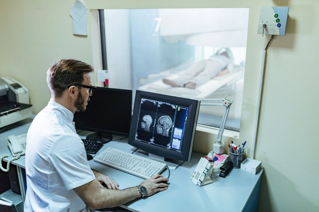 Hospital da HU Brasil alerta para sinais da Doença de Creutzfeldt-Jakob, rara e de rápida progressão