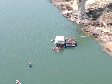Ibama acompanha trabalho de mergulho no rio Tocantins