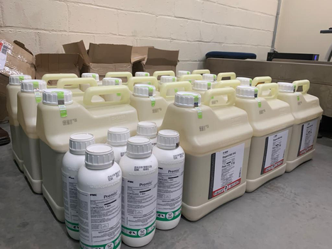2021-11-24_produtos_reagentes_agrotoxicos_falsificados_apreendidos_Ibama_CE