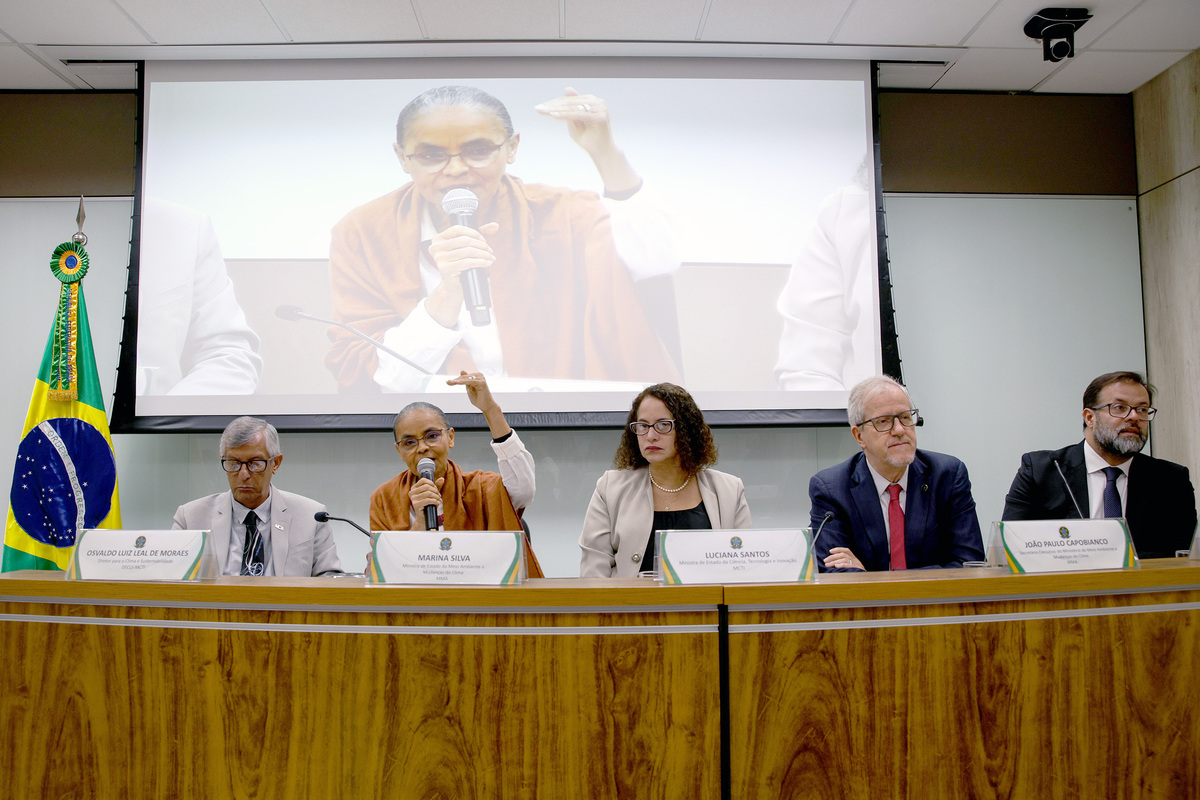 2023-08-04_Coleteiva_sobre_desmatamento_da_Amazonia