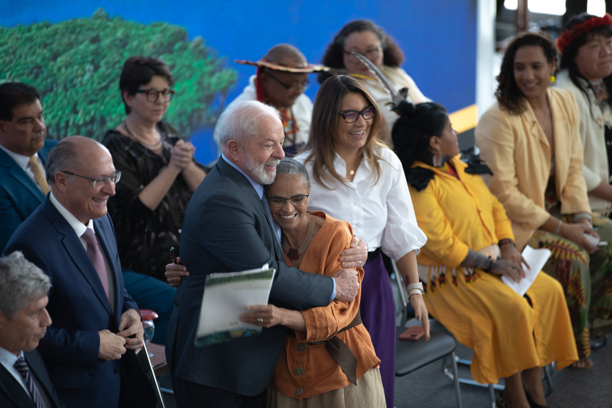 2023-09-06_Fundo_Amazonia-1