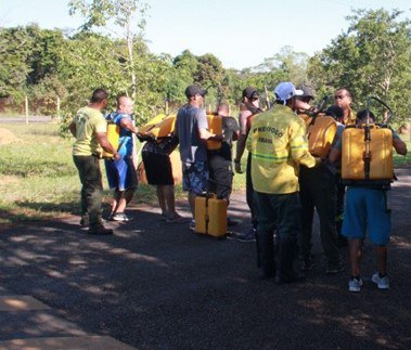 2023-05-10_brigada_Brasilia_Ibama.jpeg