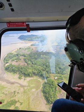 2023-10-24_combate_incendios_florestais_Manaus_AM_Ibama1.jpg