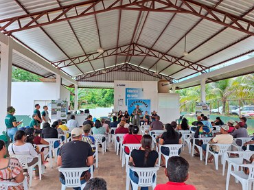 2025-11-24 Moradores de Assis Brasil (AC) assistiram à apresentação.jpeg