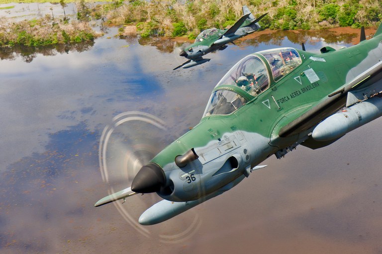 2025-07-04 Caças A-29 Super Tucano da Força Aérea Brasileira - Foto Agência Força Aérea.jpeg