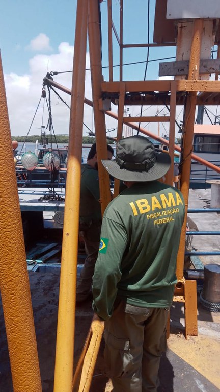 2025-11-04 Agentes ambientais federais deflagraram operação de fiscalização pesqueira no RS.jpeg