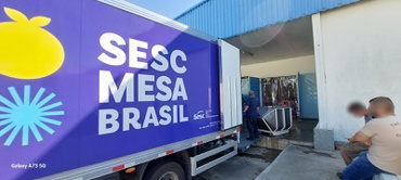 2025-12-09 O pescado apreendido foi doado ao programa social Sesc Mesa Brasil.jpg