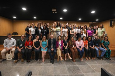 2025-11-18 Colaboradores e gestores do Ibama durante a cerimônia.jpg