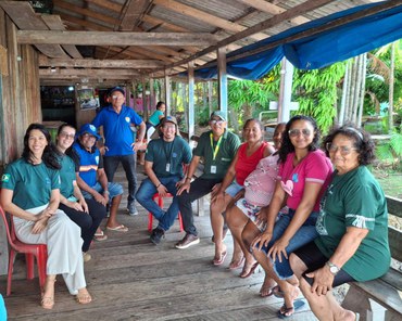 2025-11-04 Instituições dialogaram com comunidade sobre problemas causados pelo molusco.jpg