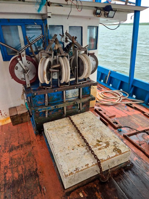 2026-02-19 Embarcação vistoriada pela equipe de fiscalização.jpg