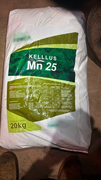 2026-01-27 Os produtos ilegais estavam dissimulados em embalagens de fertilizantes.jpg