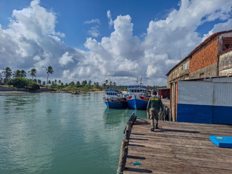 2026-02-10 Operação Kraken fiscalização em área de desembarque no litoral do Ceará, com foco na cadeia de custódia do polvo e no ordenamento pesqueiro.jpg