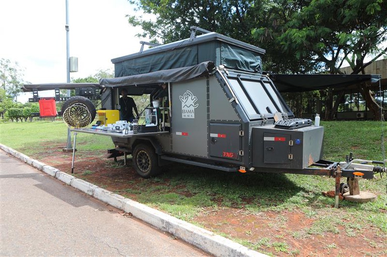 2026-02-26 SamuVet chega à sede do Ibama em comemoração aos 37 anos da autarquia.JPG