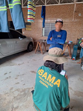 Ibama autua responsável por pesca ilegal de mero na praia de Candeias (PE)