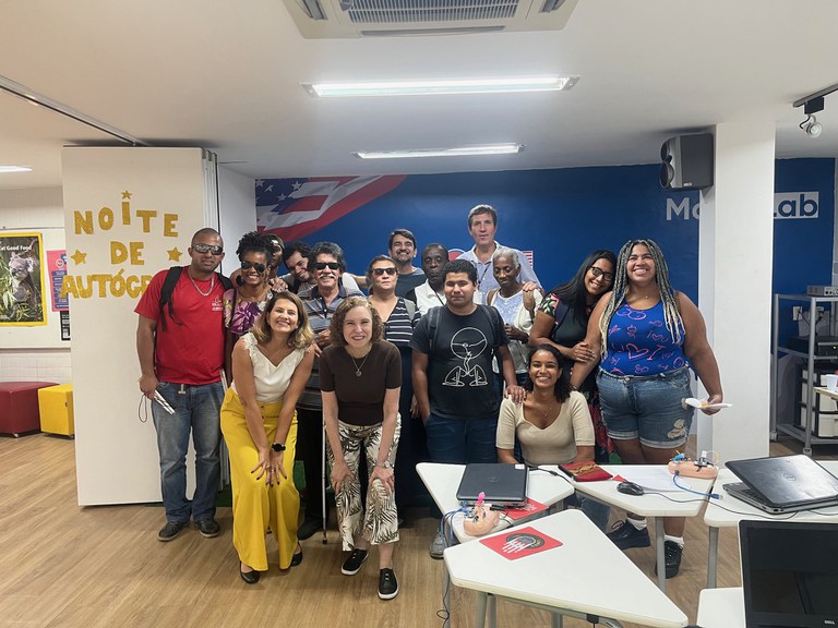 Alunos do IBC participam de oficina de robótica