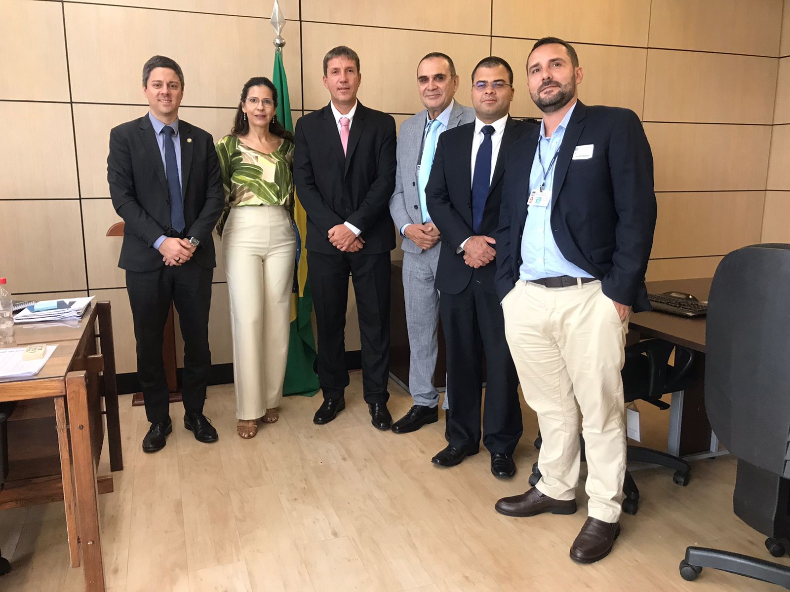 Visita ao Ministério da educação - foto com Marcelo Chilingue (DMR), Mauro Conceição (diretor-geral), Arlindo Junior (DED) e luis Fernando (DPA)